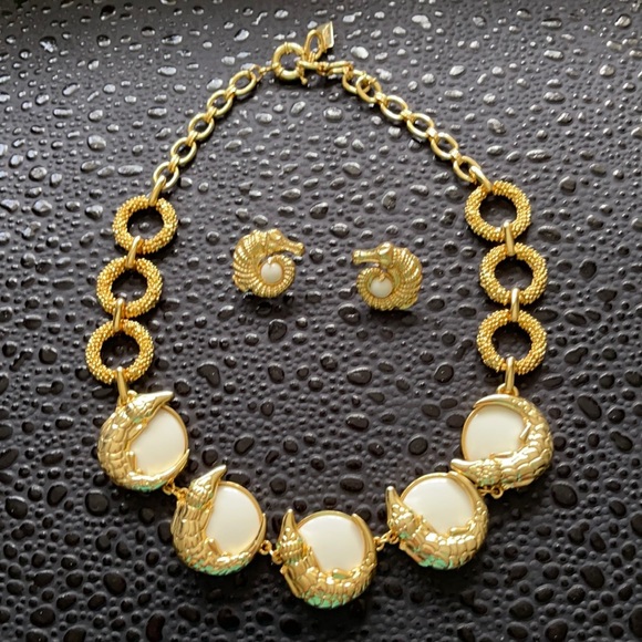 Lillly Pulitzer Crocodile Necklace and Earring set